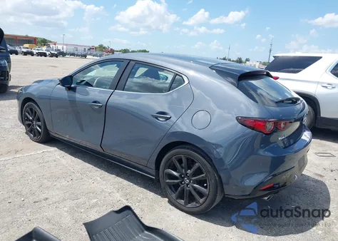 2023 Mazda Mazda3 2.5 S Carbon Edition z USA, uszkodzony, nr VIN JM1BPALM2P1606784